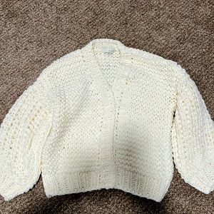 Pinch size S/M chunky cable knit sweater New